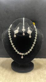 Luxury 1ct Certified Diamond Ring for Her - Image 4