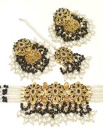 Pearl Charm Choker for Women - Image 4