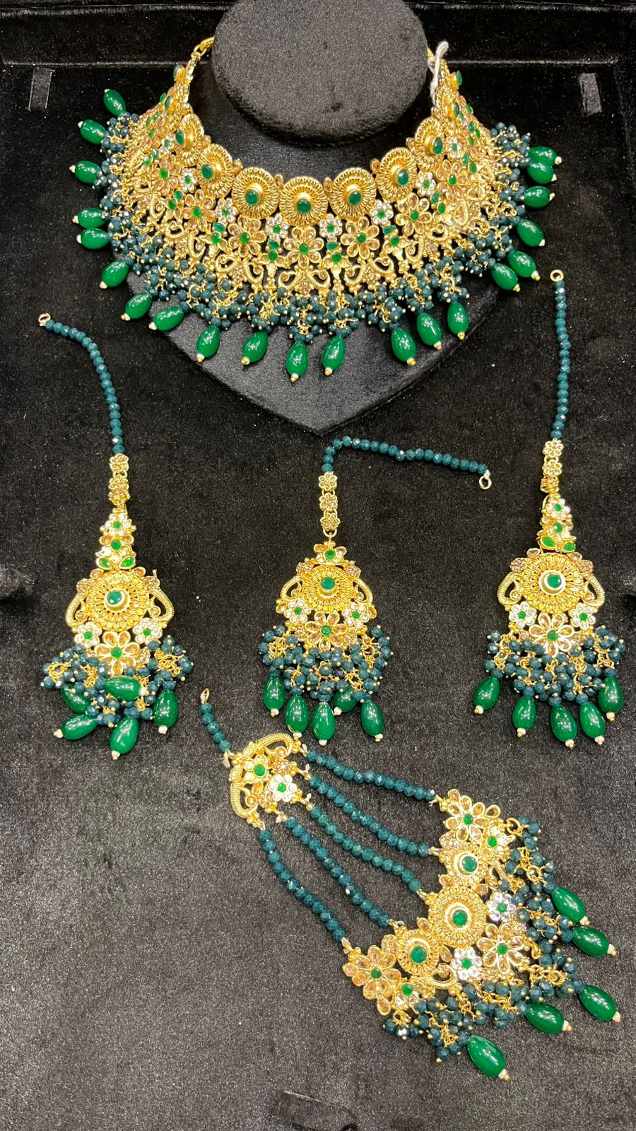 WhatsApp Image 2025-11-06 at 5.07.17 PM (1) - Copy Emerald Green & Gold Colour Set - Image 1