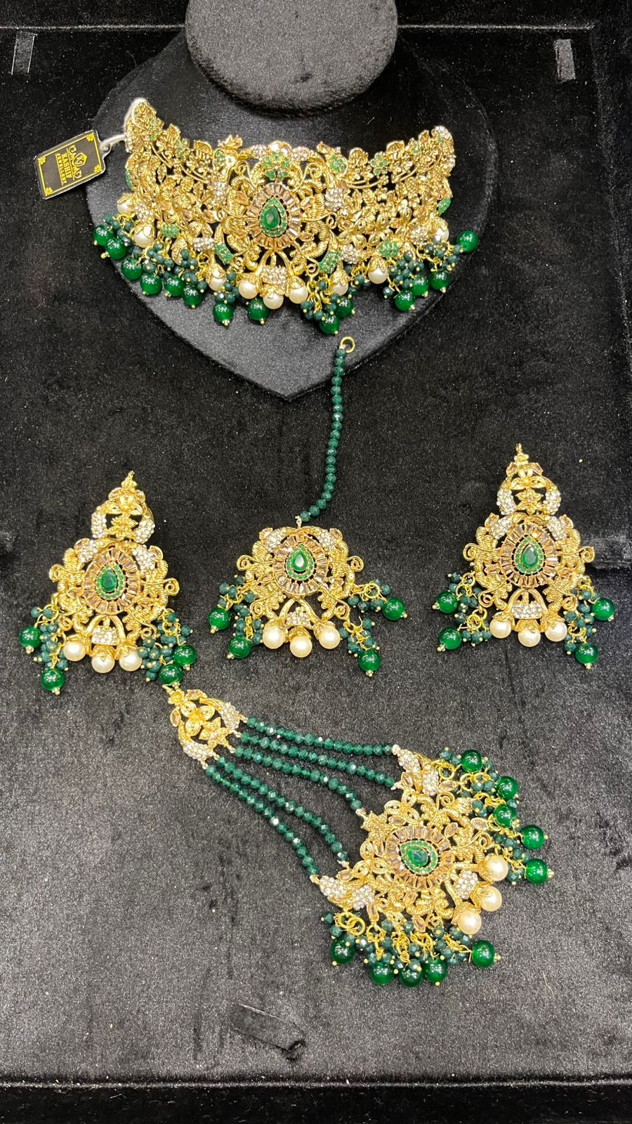 WhatsApp Image 2025-11-06 at 5.07.19 PM (1) Emerald Green & Gold Colour Set - Image 1