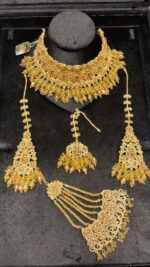 Golden Colour Set with Green Beads