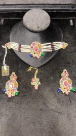 Elegant Pink Beaded Choker Jewelry Set with Earrings & Maang Tikka - Image 5