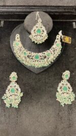 Antique Turkish Stone Necklace - Image 4