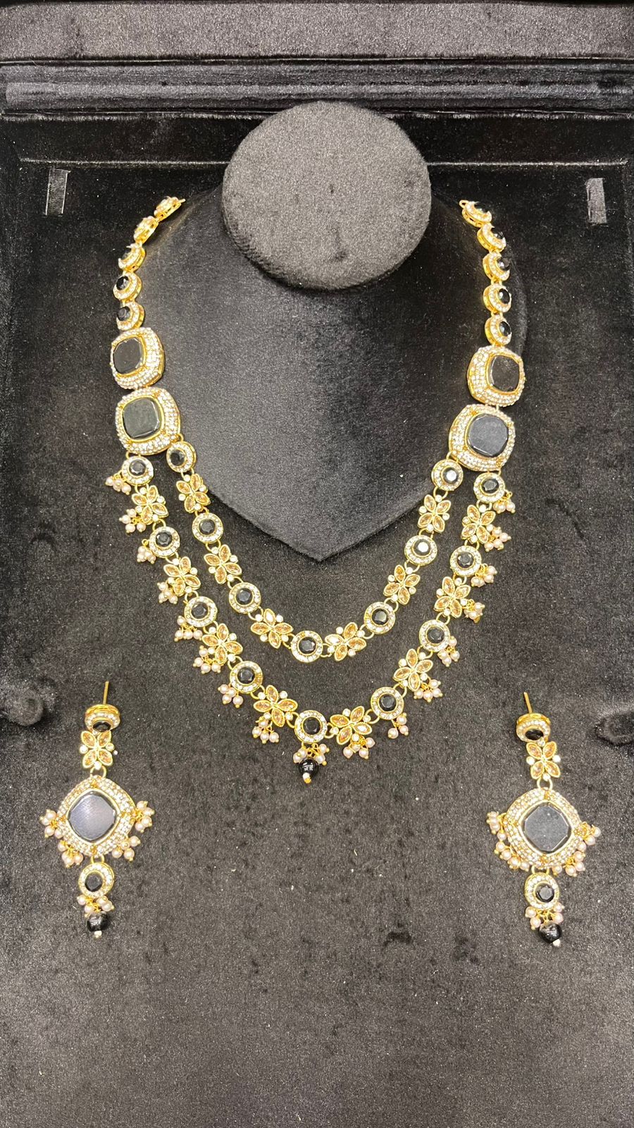 WhatsApp Image 2025-11-23 at 5.31.12 PM Royal Heritage Mala Set – Silver - Image 1